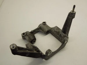 VW Passat 3B B5 V6 Power Steering Pump Bracket 078145383F - Picture 1 of 6
