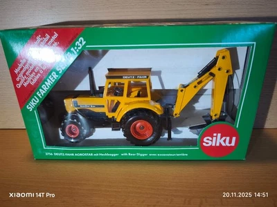 Siku Farmer 1:32 - trattore Deutz Fahr AGROSTAR con escavatore posteriore / 3756 / NUOVO IMBALLO ORIGINALE - Immagine 1 di 4