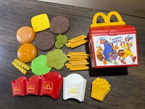 Lonchera vintage de plástico Fisher Price McDonald's Happy Meal 1989, con comida para jugar - Imagen 1 de 12