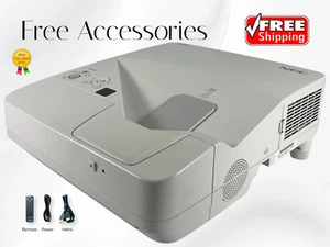 Ultra-short Throw 3300 ANSI 3LCD Projector Accepts 4K Signal + 1 Year Warranty! - Picture 1 of 11