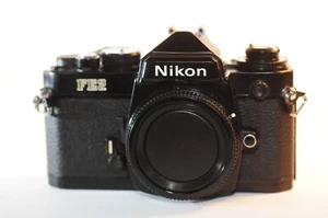 Nikon FE2 FE-2 black 35mm Film analog SLR camera body works GRID Beattie screen - Picture 1 of 11