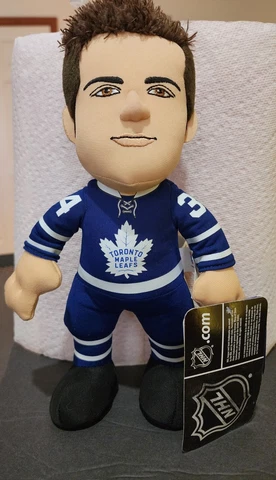 Toronto Maple Leafs Auston Matthews 10" Bleacher Creatures Plush Cover
