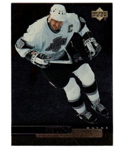 Wayne Gretzky LOS ANGELES KINGS 1999-00 Upper Deck Gold Reserve #10