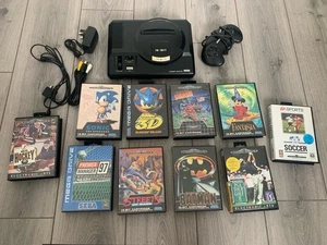 Sega Mega Drive Console And Games Bundle Sonic Batman streets of rage - Picture 1 of 13