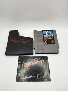 Duck Hunt - 5 Screw - Nintendo NES (1985). With Manual & Sleeve Authentic Tested - Picture 1 of 14