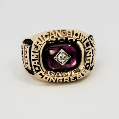 Anillo de diamantes y piedras moradas para caballeros de 0,06 quilates oro amarillo de 10 quilates 13. (B07003184) Foto 1 de 3