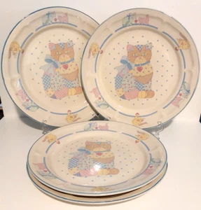 4 X Vintage TIENSHAN STONEWARE Calico Cat Dinner Plates Country Style - Picture 1 of 3