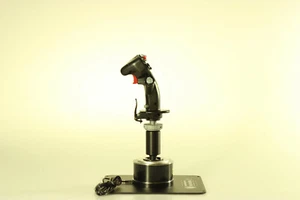 Thrustmaster Warthog Black Extension 7,5 cm - Picture 1 of 6