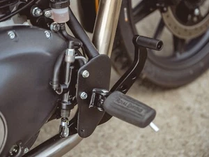 Super Meteor 650 - Brake & Gear Lever Set + Rubber Toe Peg - Foot Lever - Black - Picture 1 of 9