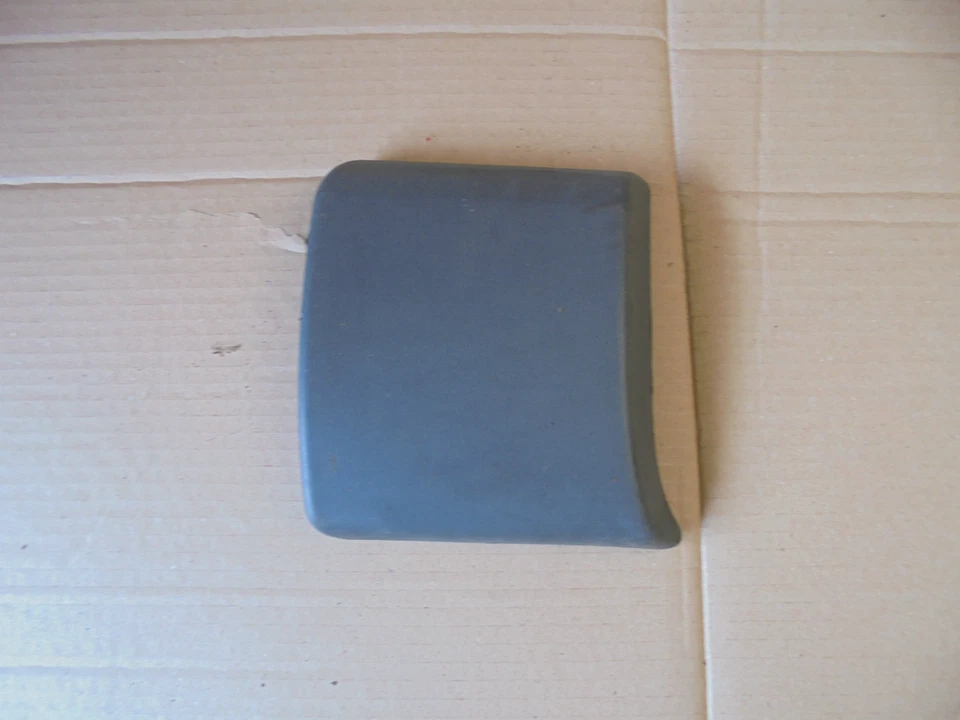 VIVARO TRAFIC PRIMASTAR OS PILLAR MOULDING / TRIM - FITS 2001-14 - Image 1 of 1