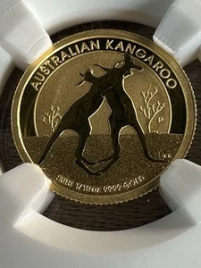 2010 P Australia $15 Kangaroo MS70 1/10 ounce .9999 Gold - Picture 1 of 4