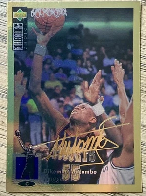 Lámina de firma dorada 1994-95 Upper Deck Collector's Choice #55 Dikembe Mutombo Foto 1 de 2