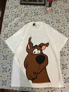 Warner Bros 1998 Scooby Doo who's tailing me AOP Graphic T Shirt in XL Brand new - Picture 1 of 7