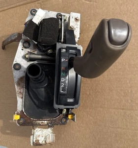 98-04 Toyota Tacoma 4WD Automatic Floor Shift Shifter Selector Assembly OAK OEM - Bild 1 von 10