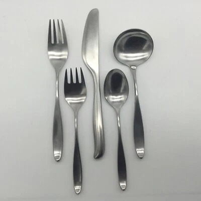 Lauffer Design 2 by Towle  5 Piece Place Setting  18/8 Stainless Steel  Germany - Image 1 of 4