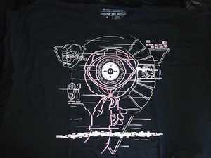 Loot Wear Exclusive Black Mirror T-Shirt Large - Picture 1 of 1