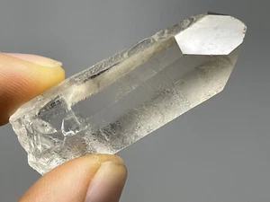 SELTENER natürlicher lemurischer SCHALLPLATTENHALTER Quarzkristall Brasilien 13,9 g Reiki S17 - Bild 1 von 12