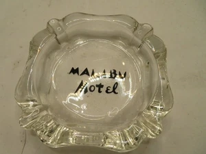 Vintage Glas Aschenbecher 3 3/4 ZOLL QUADRATISCH MALIBU MOTEL - Bild 1 von 2