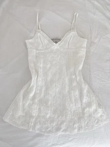 urban outfitters white lace ribbon bow eyelet broaderie babydoll mini dress y2k♡ - Picture 1 of 3