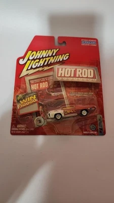 Johnny Lightning Hot Rod Magazine #1 Fireball 500 - Image 1 of 2
