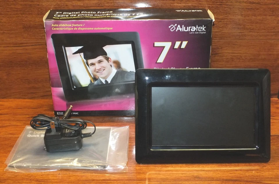 *FOR PARTS* Aluratek 7" Inch Screen LCD Digital Photo Frame (ADPF07SF) *READ* - Image 1 of 4