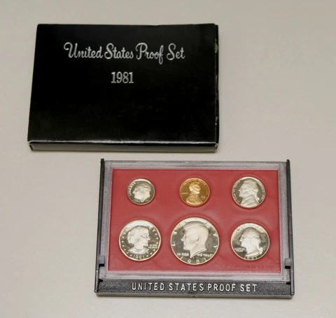 US 1981 Proof Set Type 2  B331 Cover