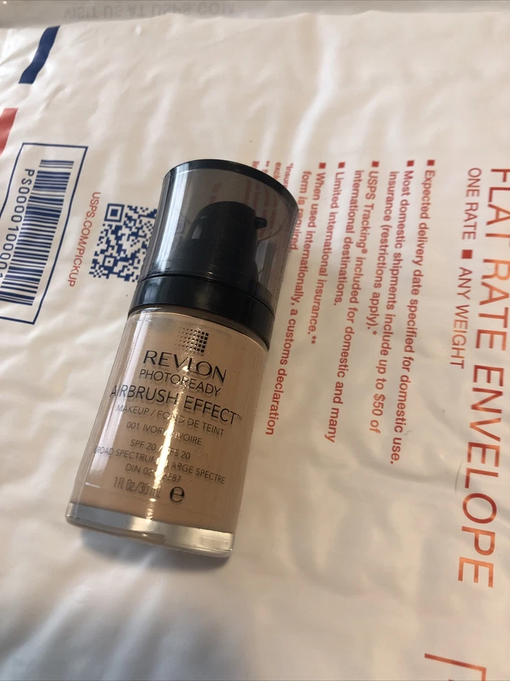 1 bottle REVLON PHOTOREADY AIRBRUSH FOUNDATION SPF20 001 IVORY sealed - Image 1 of 1