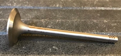 Válvulas de admisión TRW (2) - VA 1215 / RV8814 - para Porsche 914 y Volkswagen 1974-76 Foto 1 de 4