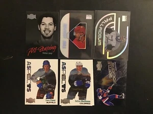 2022-23 METAL UNIVERSE UNIVERSO Hockey VARIOS INSERTOS Tú eliges UNA tarjeta - Imagen 1 de 1