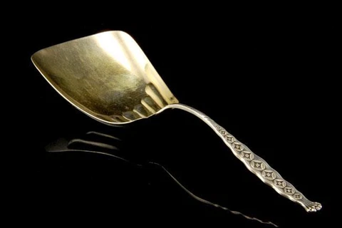 ANTIQUE EDWARDIAN GILT STERLING SUGAR SPOON SHAVEL A28166 Cover