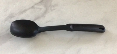 Pampered Chef Black Nylon Solid Basting Serving Spoon #2349 Heat Resistant USA - Image 1 of 4