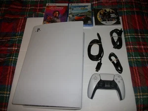 Sony PlayStation 5  DISC/DIGITAL Edition  Gaming Console Bundle -w/ 3 games - Picture 1 of 8