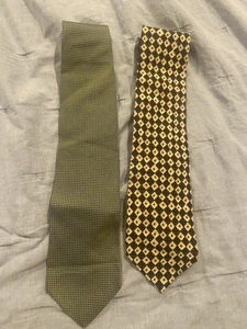 2) Corbatas geométricas de lujo 100 % seda clásicas Hugo Boss vintage para hombre - Imagen 1 de 5
