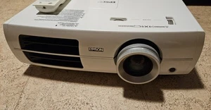 EPSON EH-TW3200 Beamer Full HD Projektor - Bild 1 von 4