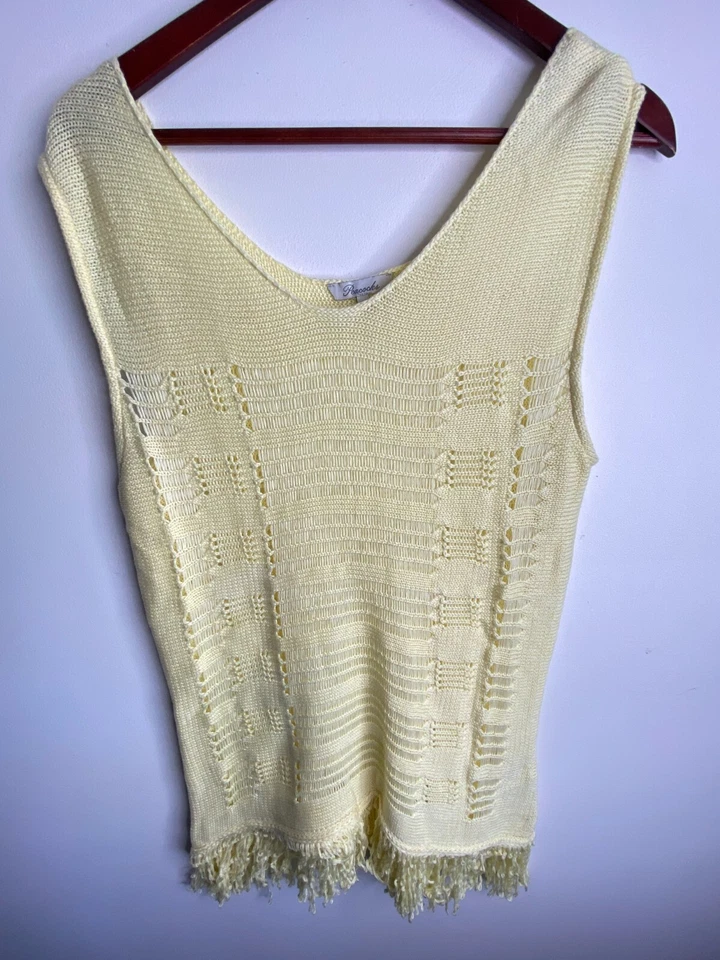 Peacocks Knit Blouse Womens Large Yellow Sleeveless V-Neck Fringe Flowy Comfy - Image 1 of 4