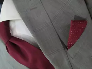NWT $500 Banana Republic Italian cloth side vent flat front windowpane suit 42 S - Picture 1 of 17