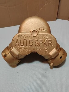 ⭐NEW⭐ GIACOMINI A106Y001 4" 90 DEGREE SIAMESE CONNECTION ROUGH BRASS (2)2-1/2" - Picture 1 of 10