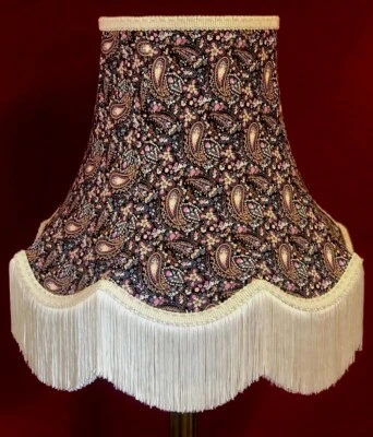 Lámpara de cachemira rosa para que coincida cortinas persianas cojines lanza edredones edredones. Foto 1 de 4