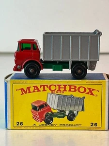 Matchbox No. 26 GMC Tipper Dump Truck with New Model Original Box, Nice - Picture 1 of 19