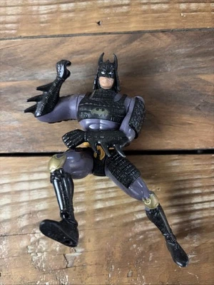 复古 1995 年肯纳蝙蝠侠传奇武士蝙蝠侠 — 第 1/4 张图片