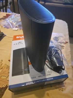 ARRIS SURFboard G36 DOCSIS 3.1 Wi-Fi 6 Cable Modem Router W Power Cord - Image 1 of 4