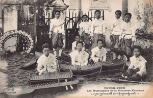 Cambodia - PHNOM PENH - The musicians of Princess Kanakari - Publ. P. Dieulefils - Picture 1 of 2