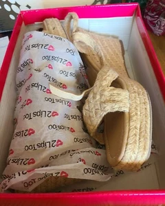 Women's  Branded 2 Lips Too Braided Natural Wedge Strap Size 8.5 M  Sandals - Picture 1 of 16