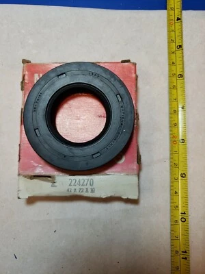 Nuevo de Lote Antiguo Mogul National Oil Seal 224270 ¡Nuevo! Se adapta a Nissan, ¡en la caja! F+S! Foto 1 de 4