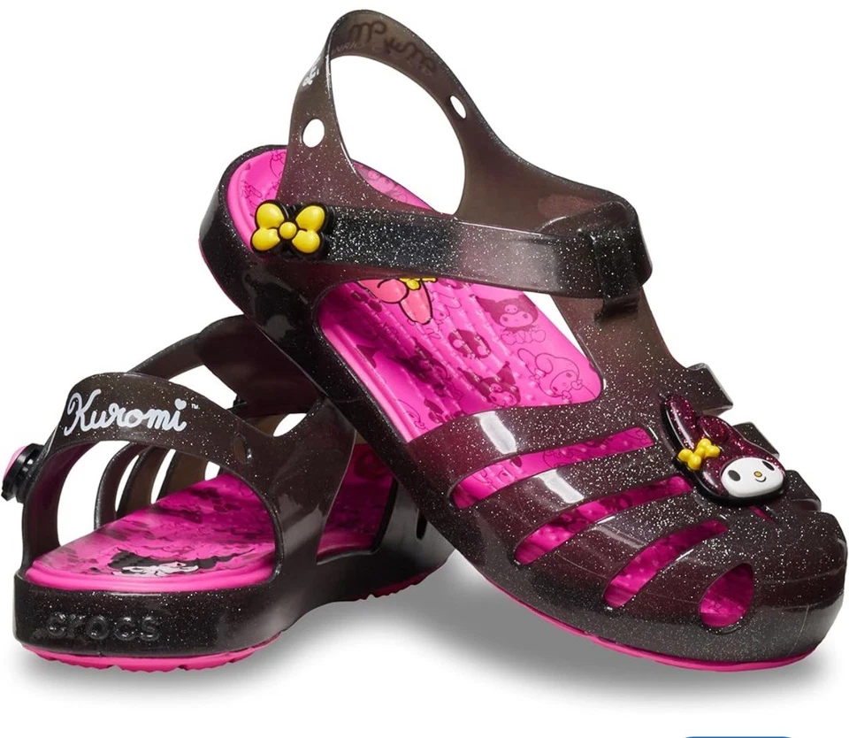 Sandália infantil Hello Kitty and Friends My Melody and Kuromi - Crocs tamanho c10 - Imagem 1 de 4