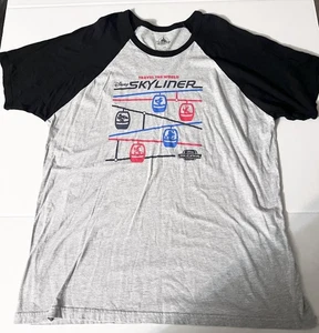 Disney Parks 2019 Travel The World Skyliner S/S Camiseta Gris/Negro Talla 2XL - Imagen 1 de 6