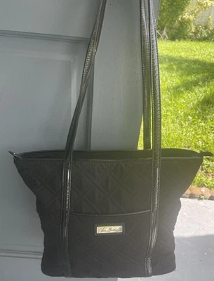 Vera Bradley Black Diamond Pattern Quilted Laptop Carrying Bag 14x11 in NWOT - Image 1 of 4