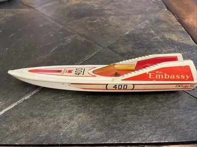 Vintage Matchbox Super Kings Embassy 400 Racing Boat 7” Plastic Boat Only - Image 1 of 4