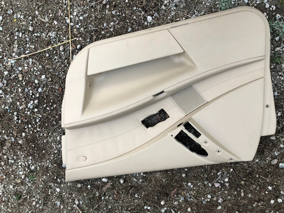 BMW E60 E61 530d 525d 535d 520i 545 550 530 panel puerta cuero delantero derecho Foto 1 de 1
