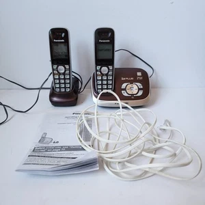 Panasonic Cordless Telephone 2 Handsets Answering Set Wine Red KX-TG6572R - Picture 1 of 11